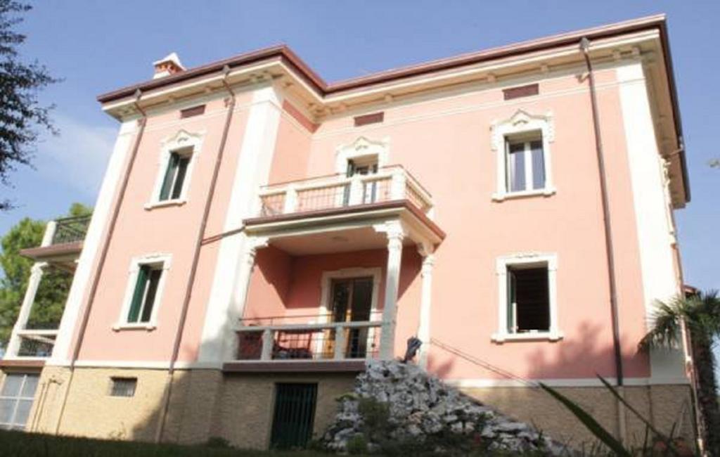 B&B La Familia Lazise Exterior foto